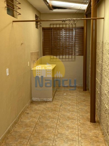 Casa para alugar com 3 quartos, 106m² - Foto 9