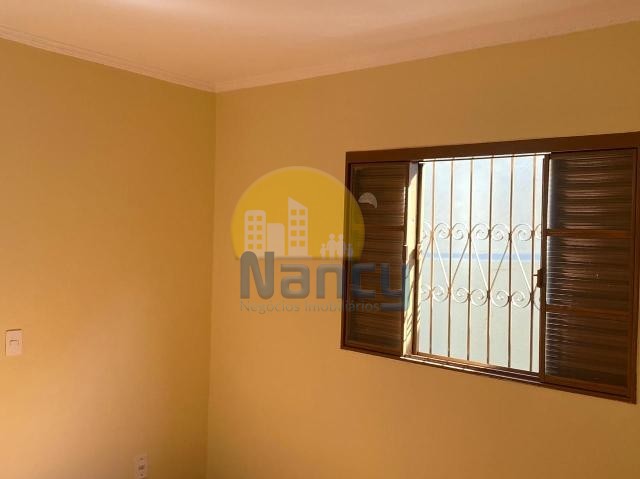 Casa para alugar com 3 quartos, 106m² - Foto 17