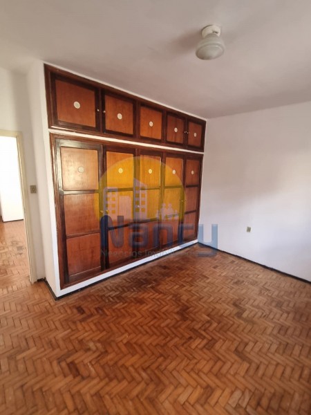 Casa para alugar com 2 quartos, 70m² - Foto 6